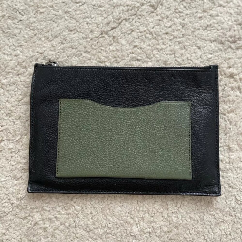 Coach Tech Envelope Case In Pebbled Leather 64491 Black/Green